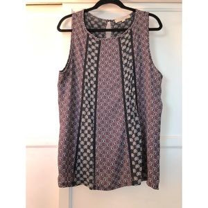 XL mixed media Loft swing tank blouse
